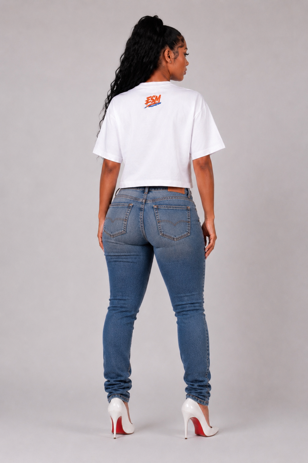 WOMEN ESM “The Garden Run” Tee